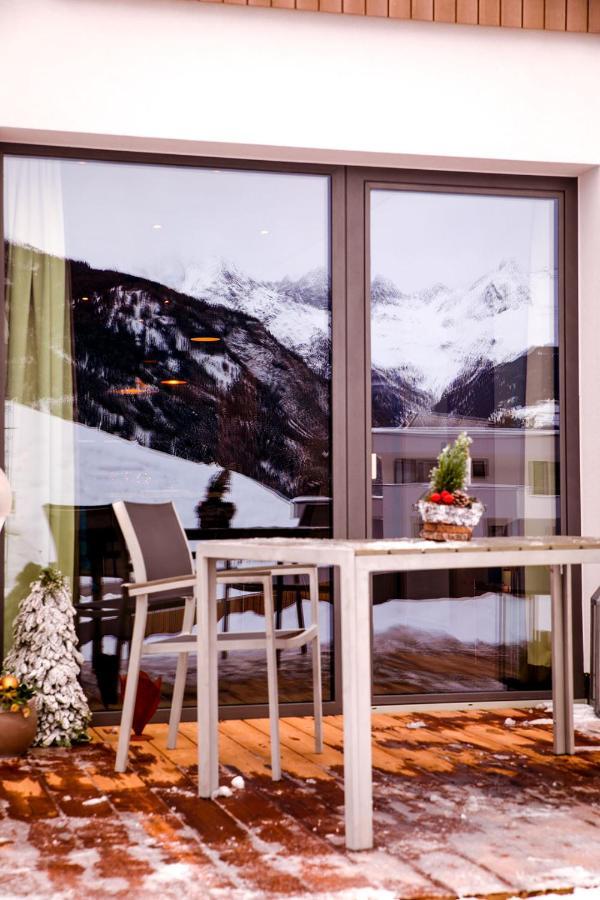 Alpinlodge Ladis Exterior photo